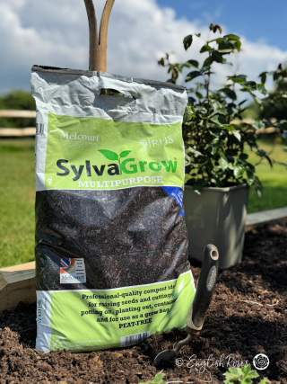 SylvaGrow Multi-purpose Peat-free Compost Bag English Roses1