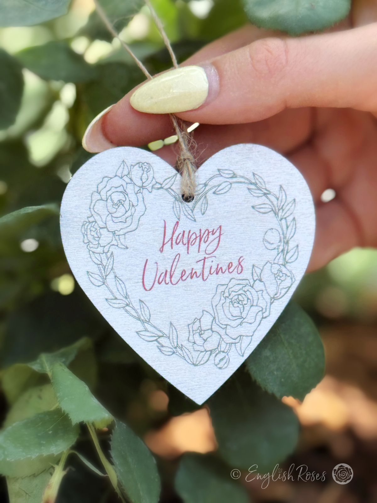 English Roses Wooden Happy Valentines Gift Tag