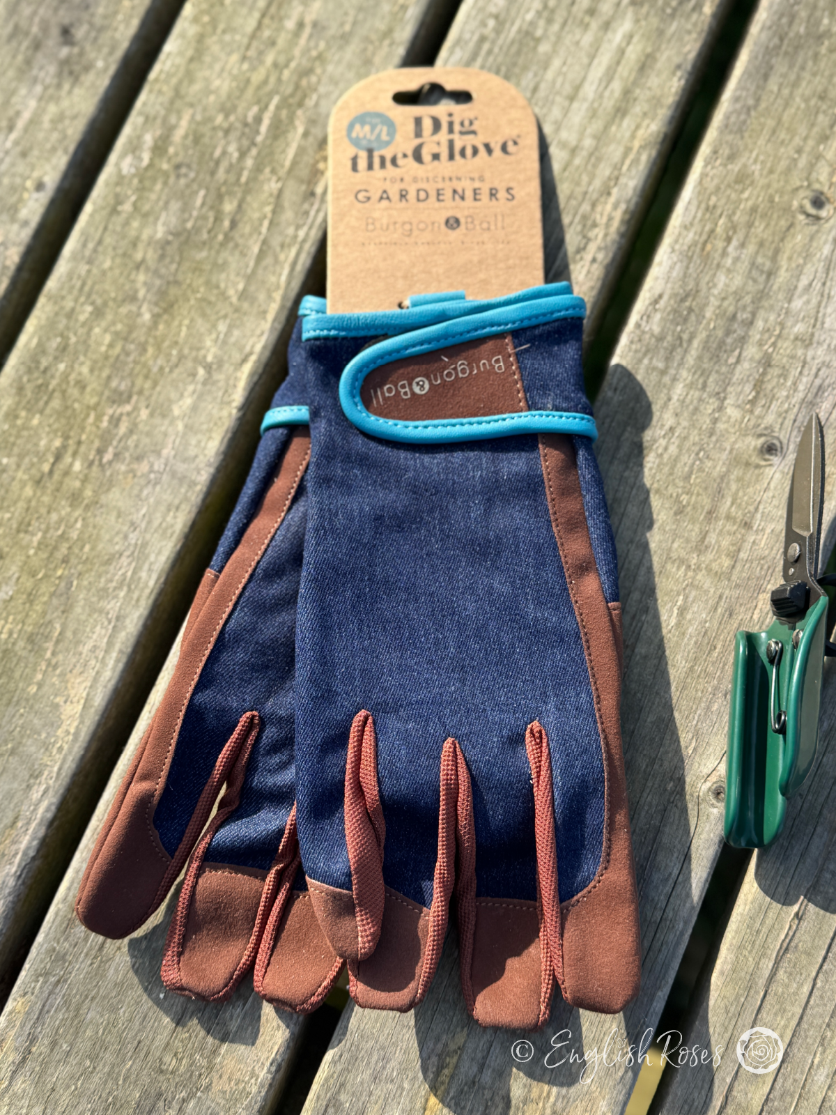 Burgon and Ball Gardening Gloves Dig the Glove Mens Denim Blue 2
